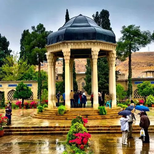 چگونه-بهترین-وکیل-را-در-شیراز-پیدا-کنیم؟